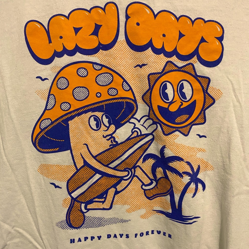 Lazy days graphic t-shirt Tillys never worn